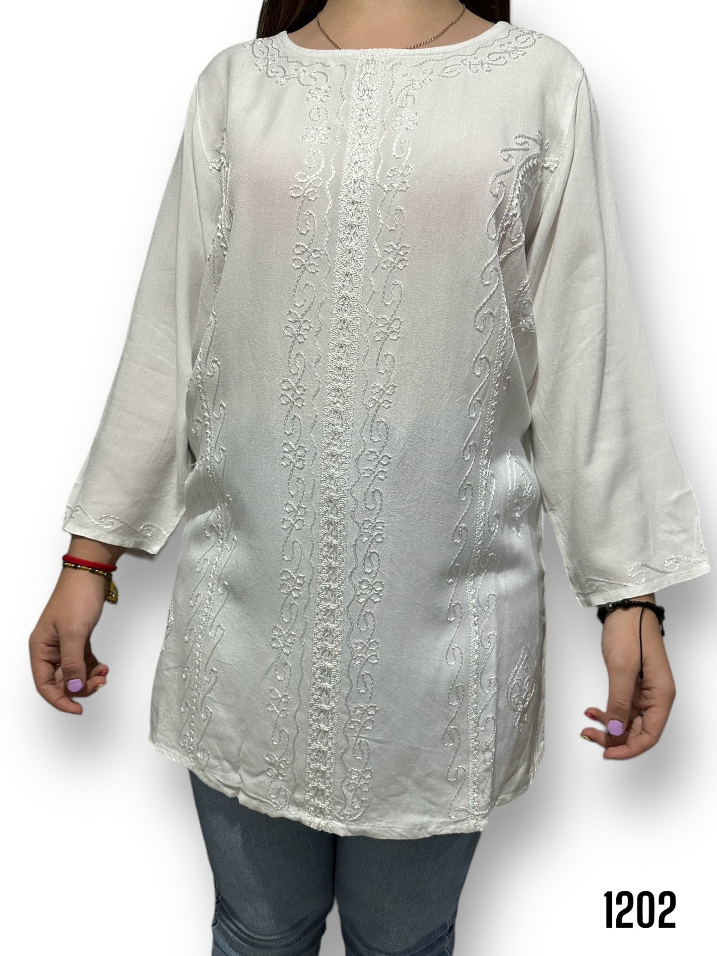 Blusa Blanca de Dama Mangas Largas