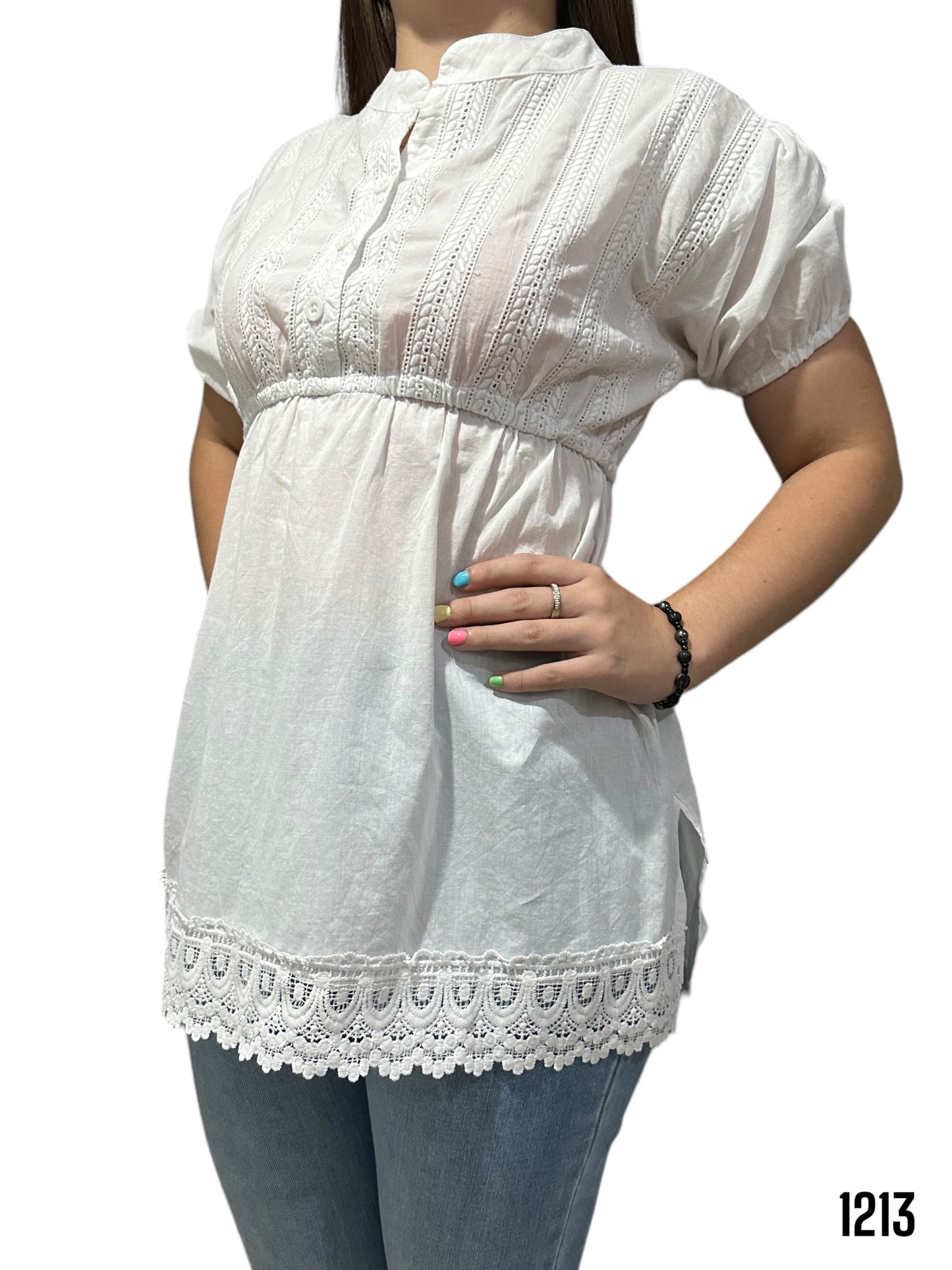 Blusa Blanca de Dama Mangas Cortas