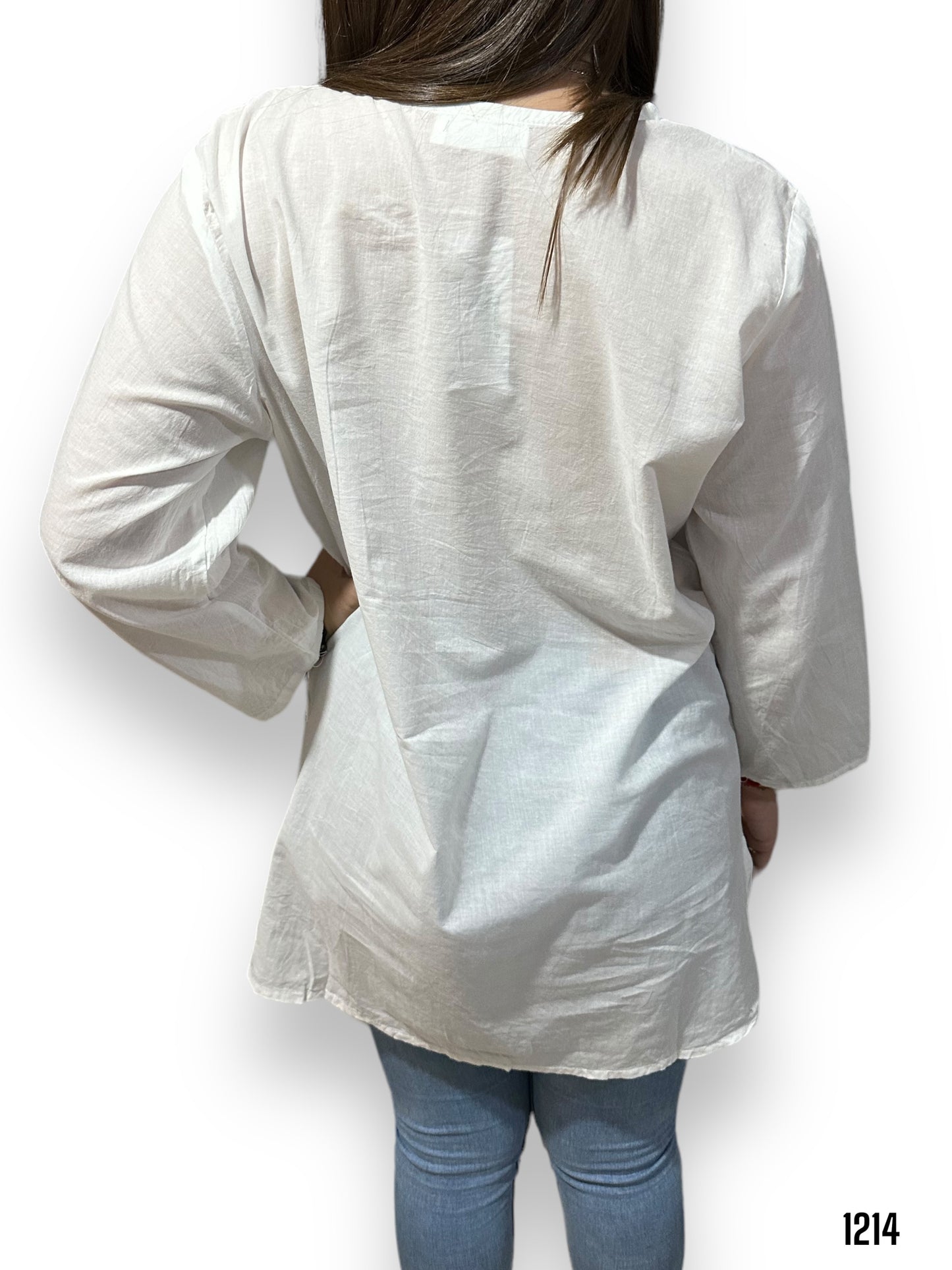 Blusa Blanca de Dama Mangas Largas