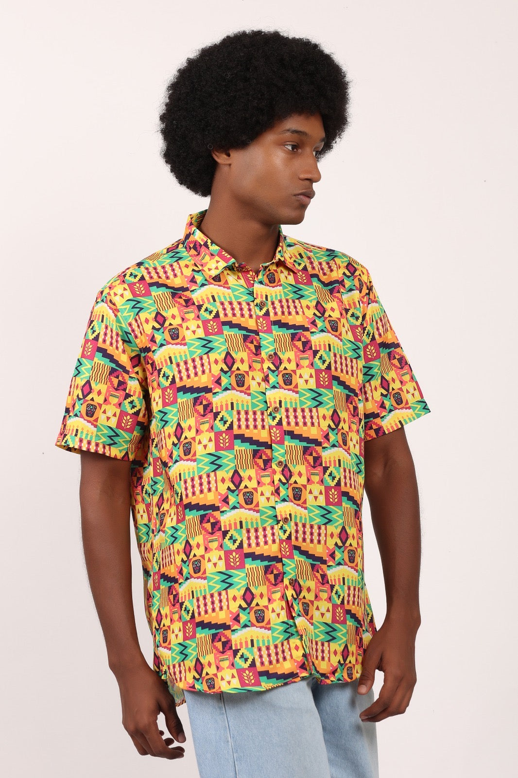 Camisa de Hombre Afrocaribeño de Botones