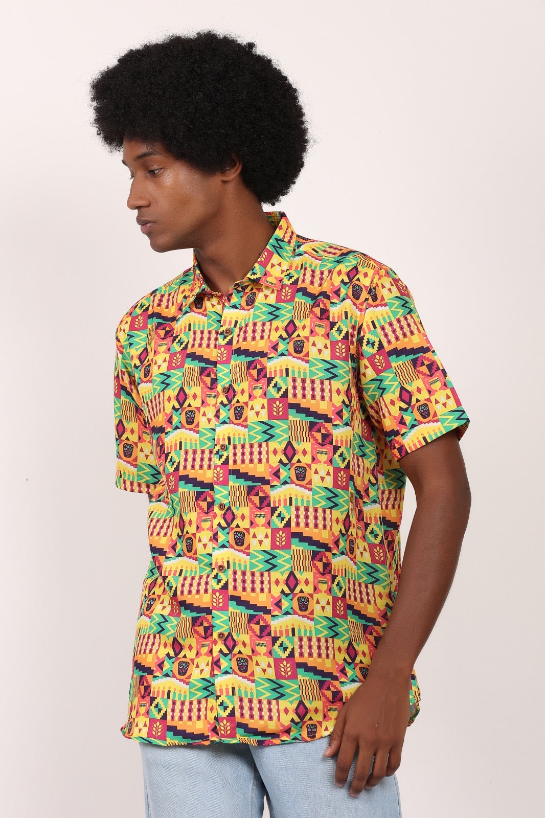 Camisa de Hombre Afrocaribeño de Botones