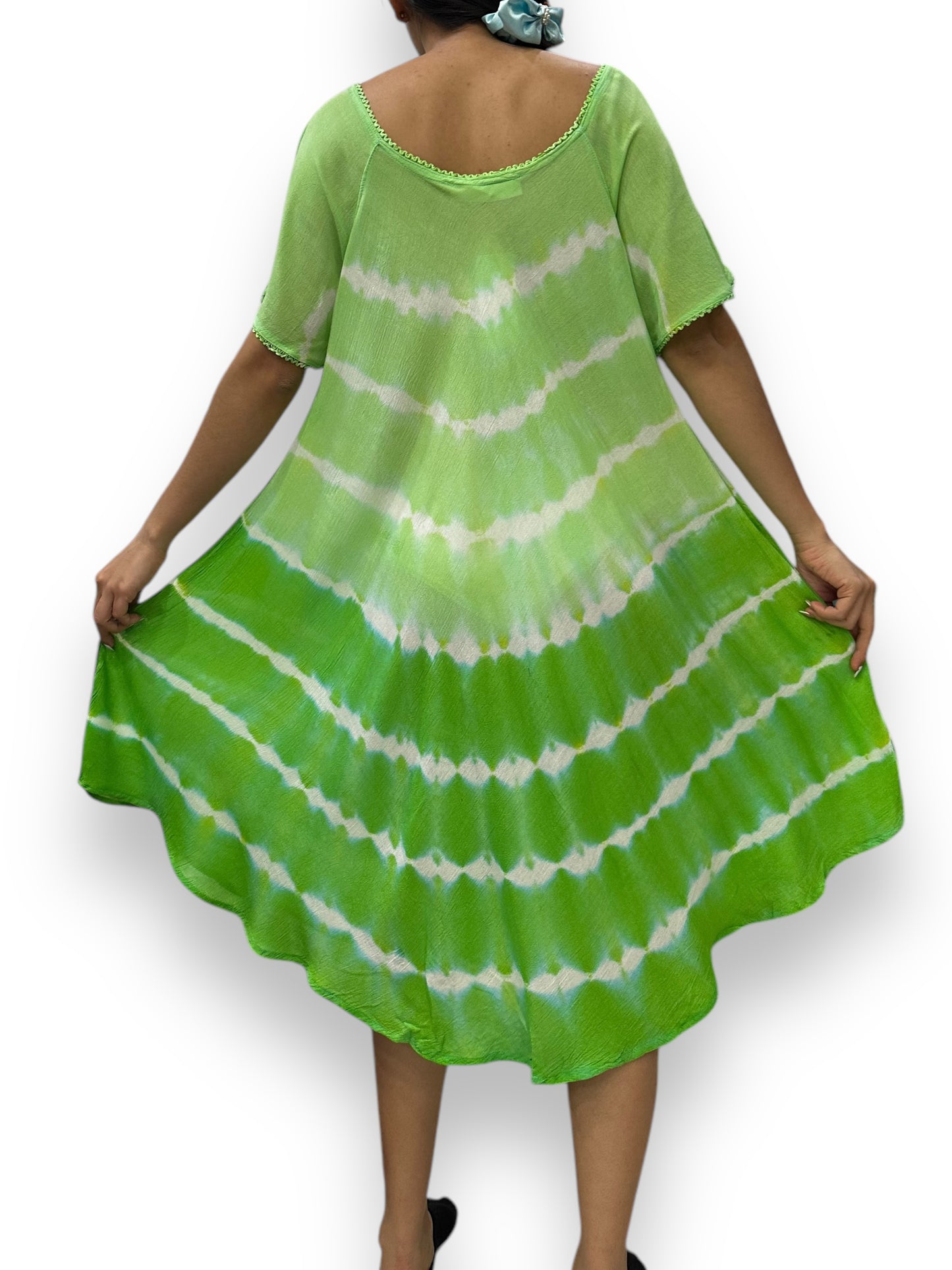 Vestido de Dama Verde Veteado con mangas