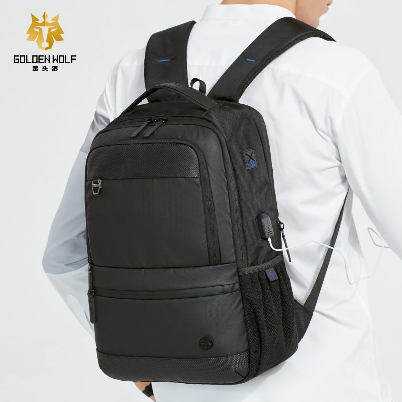 Bulto Mochila de Viaje Morral Golden Wolf Negro 15,6'' Capacidad 30 Litros