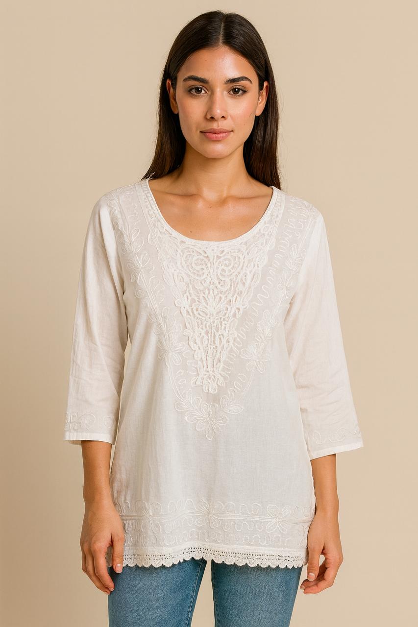 Blusa Elegante Bordada Blanca Manga 3/4