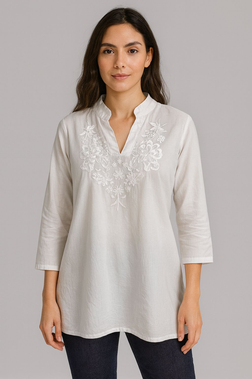 Blusa Blanca Bordada Mangas 3/4