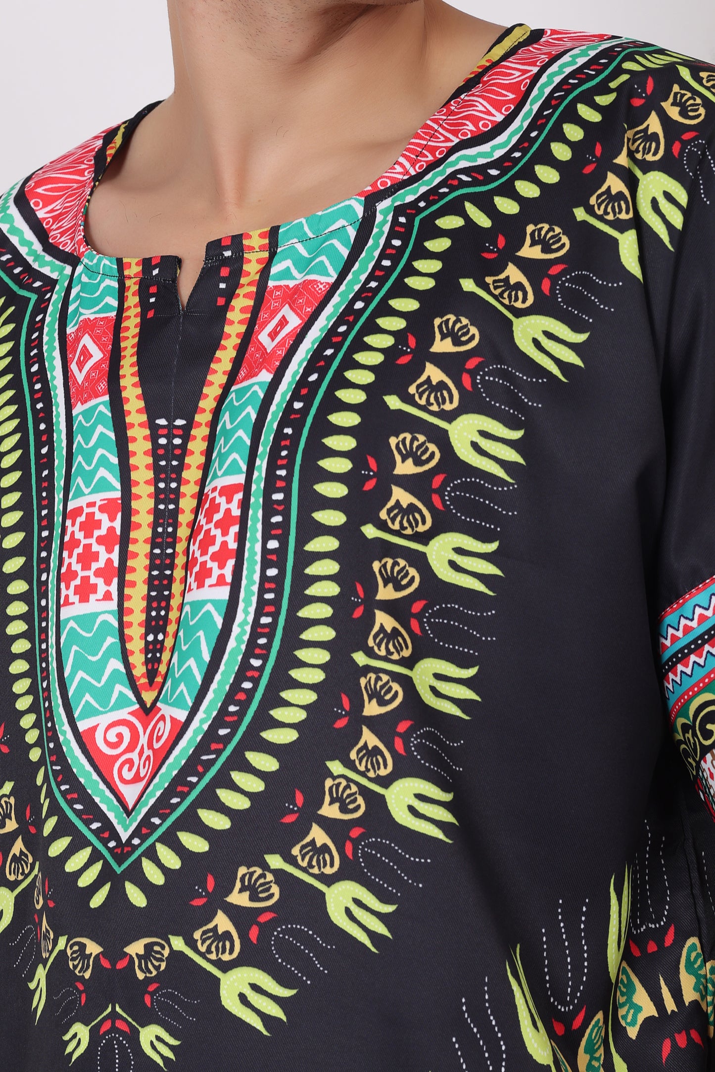 Camisa de Hombre con Estampado Afrocaribeño Negro