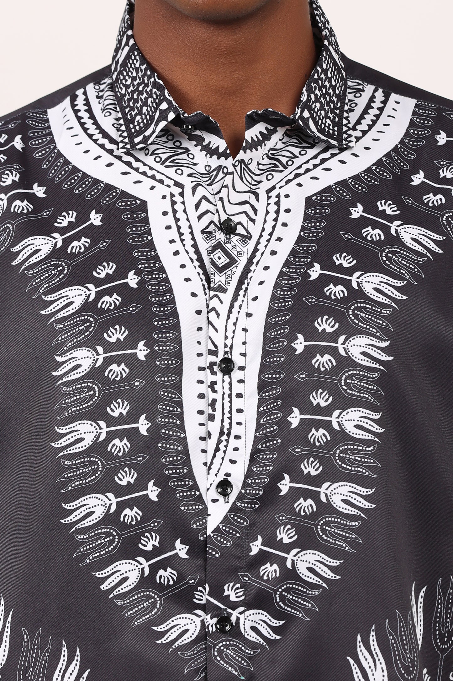 Camisa de Hombre Afrocaribeño Negro de Botones HS402