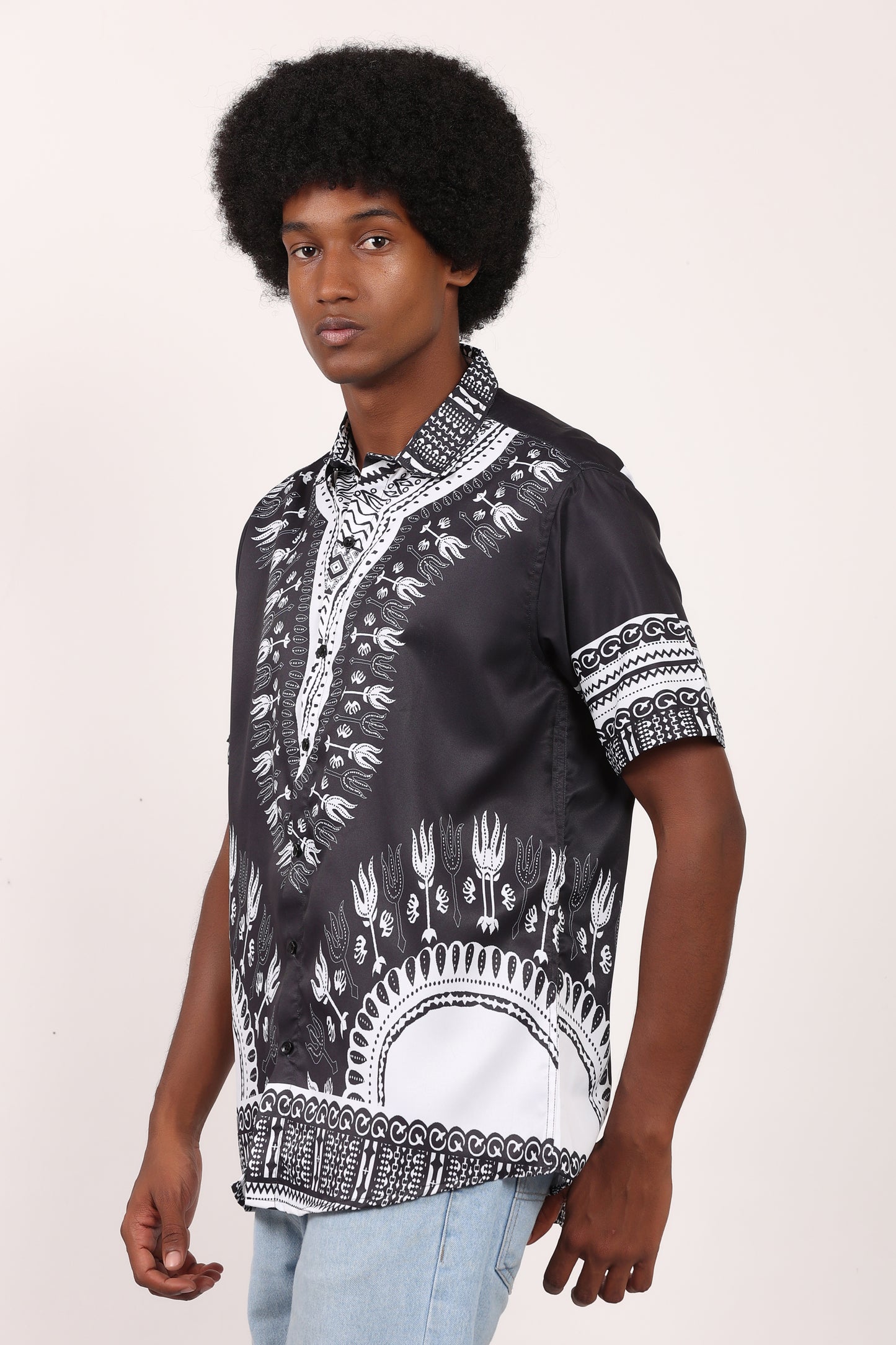 Camisa de Hombre Afrocaribeño Negro de Botones HS402