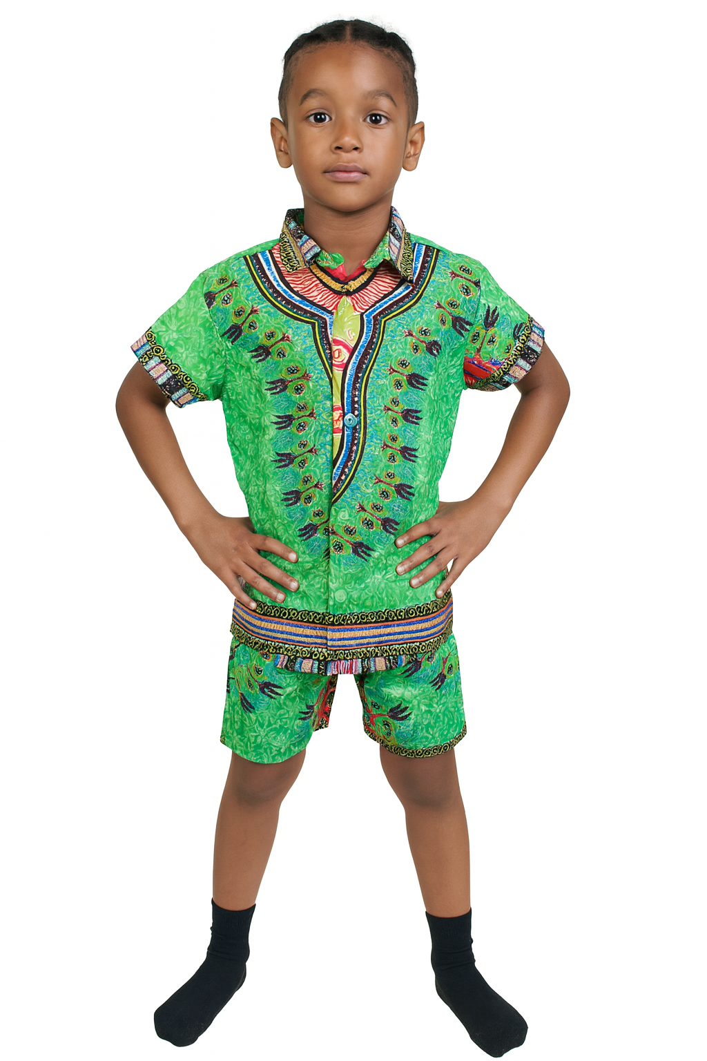Traje de Niño Afrocaribeño Verde + Short + Kufi Combinado de regalía. Conjunto Combo Verde Afrodescendiente