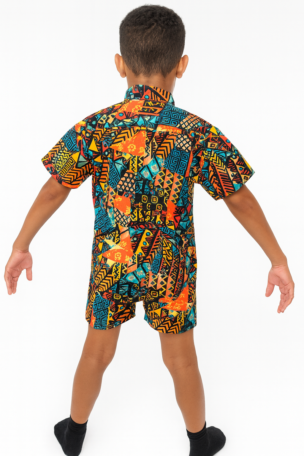 Traje de Niño Afrocaribeño Combo Camisa + Short + Kufi Combinado de regalía. Conjunto Afrodescendiente