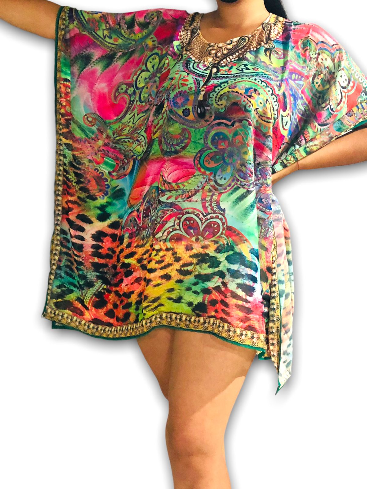 Manta Corta de Dama con Estampado Digital