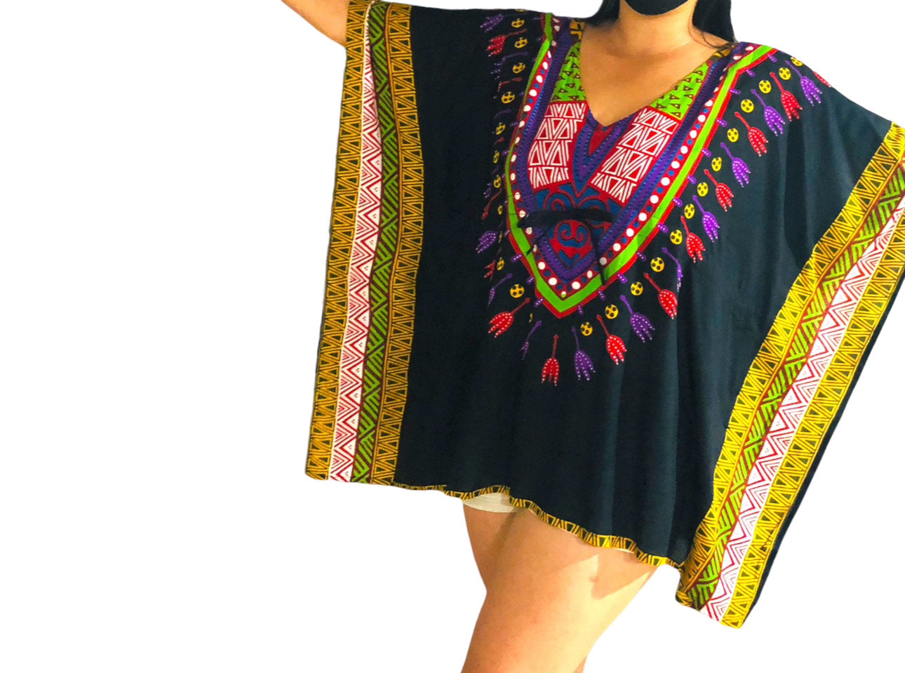 Manta Corta de Dama con Estampado Negro