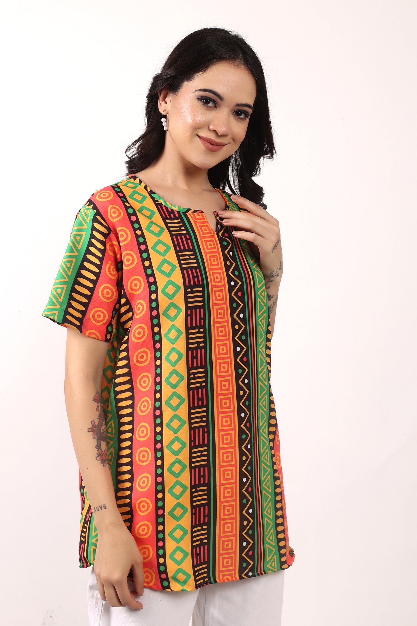 Set Traje Afrocaribeño de Dama de 3 piezas. Blusa, Short y Turbante. Celebracion Afrodescendiente Dia del Negro