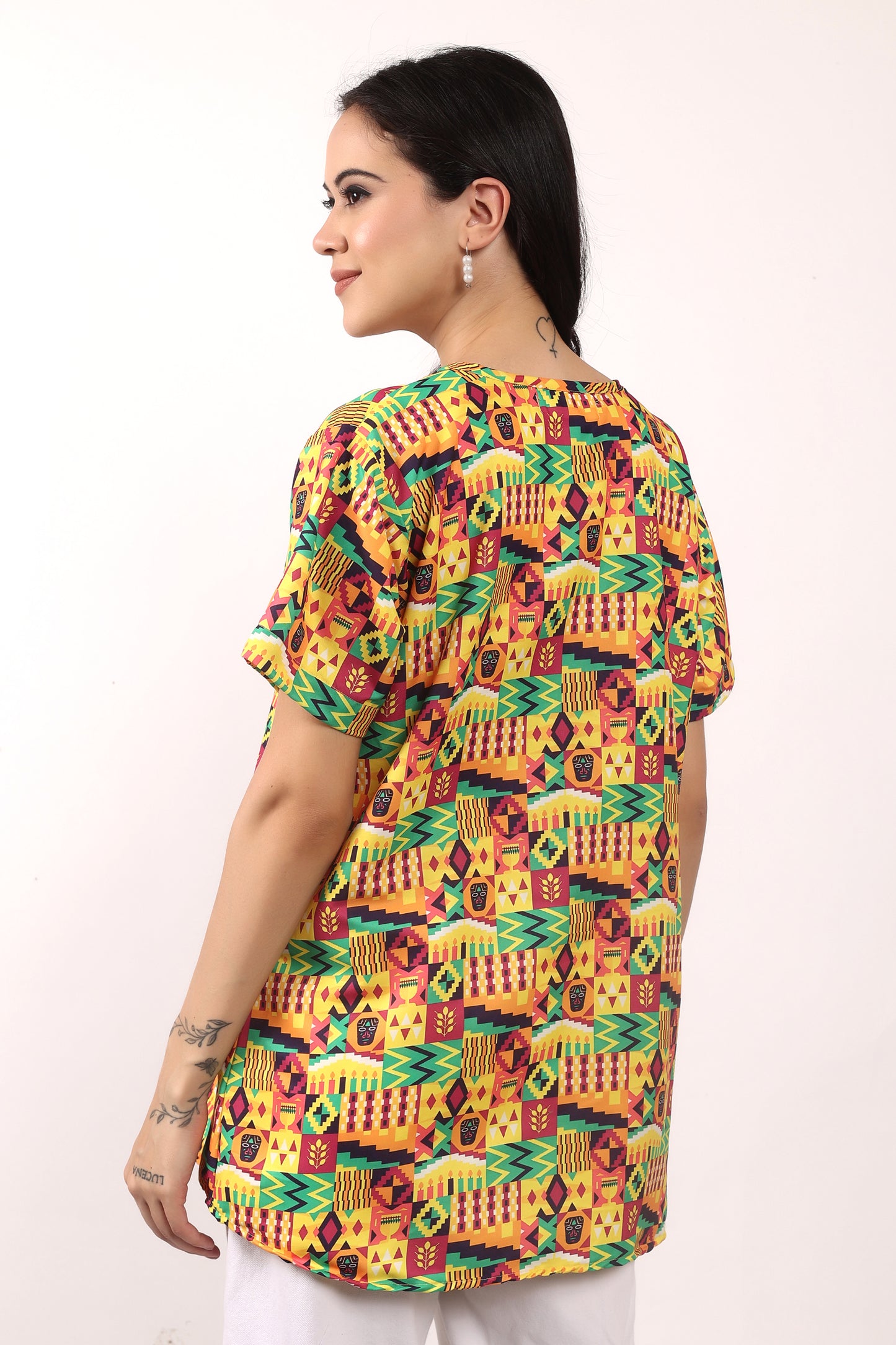 Set Traje Afrocaribeño de Dama de 3 piezas. Blusa, Short y Turbante. Celebracion Afrodescendiente Dia del Negro