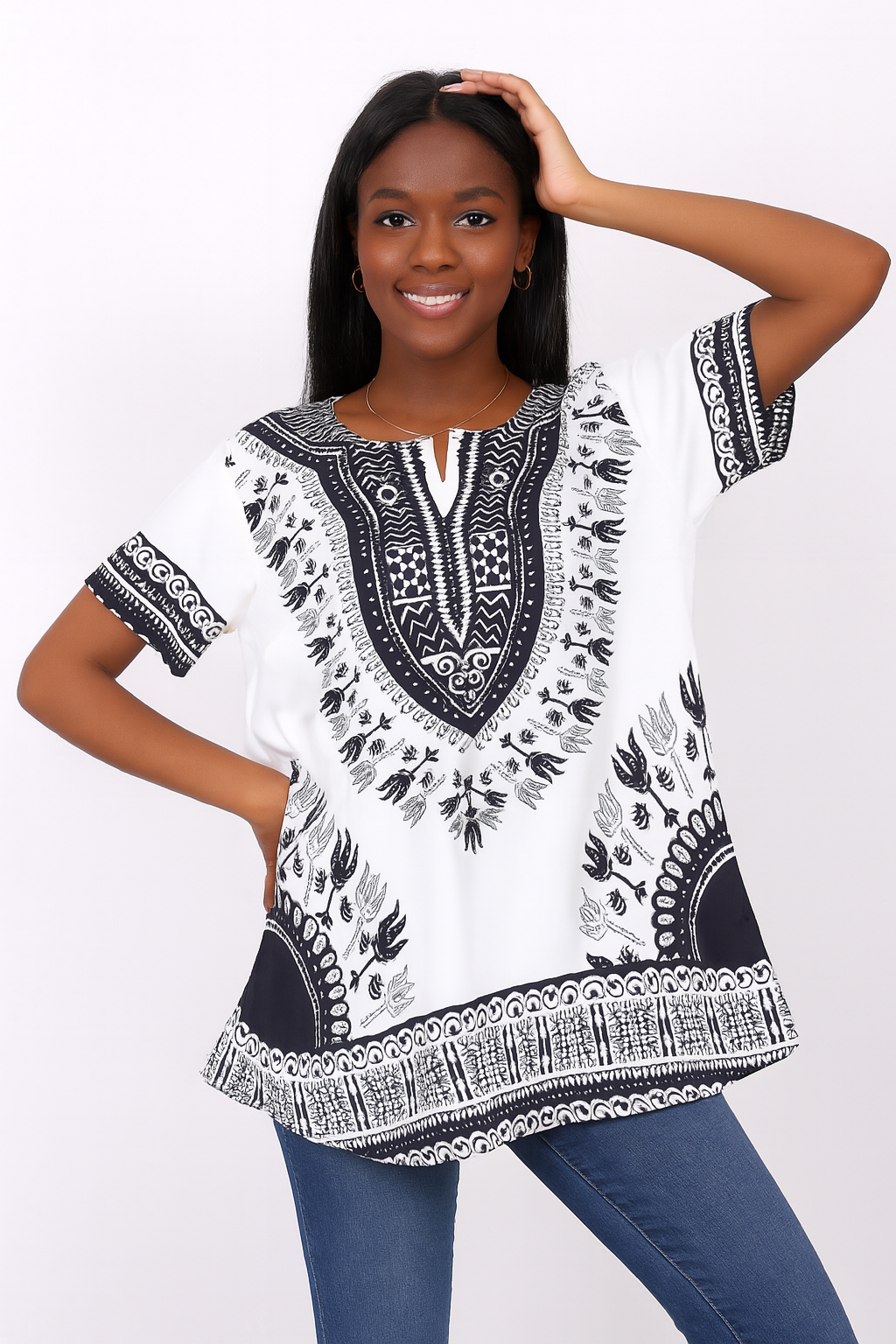Blusa Afrocaribeña de Dama Estampado Blanco con Negro