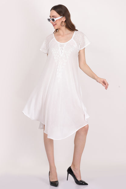 Bata Blanca de Dama Con Mangas