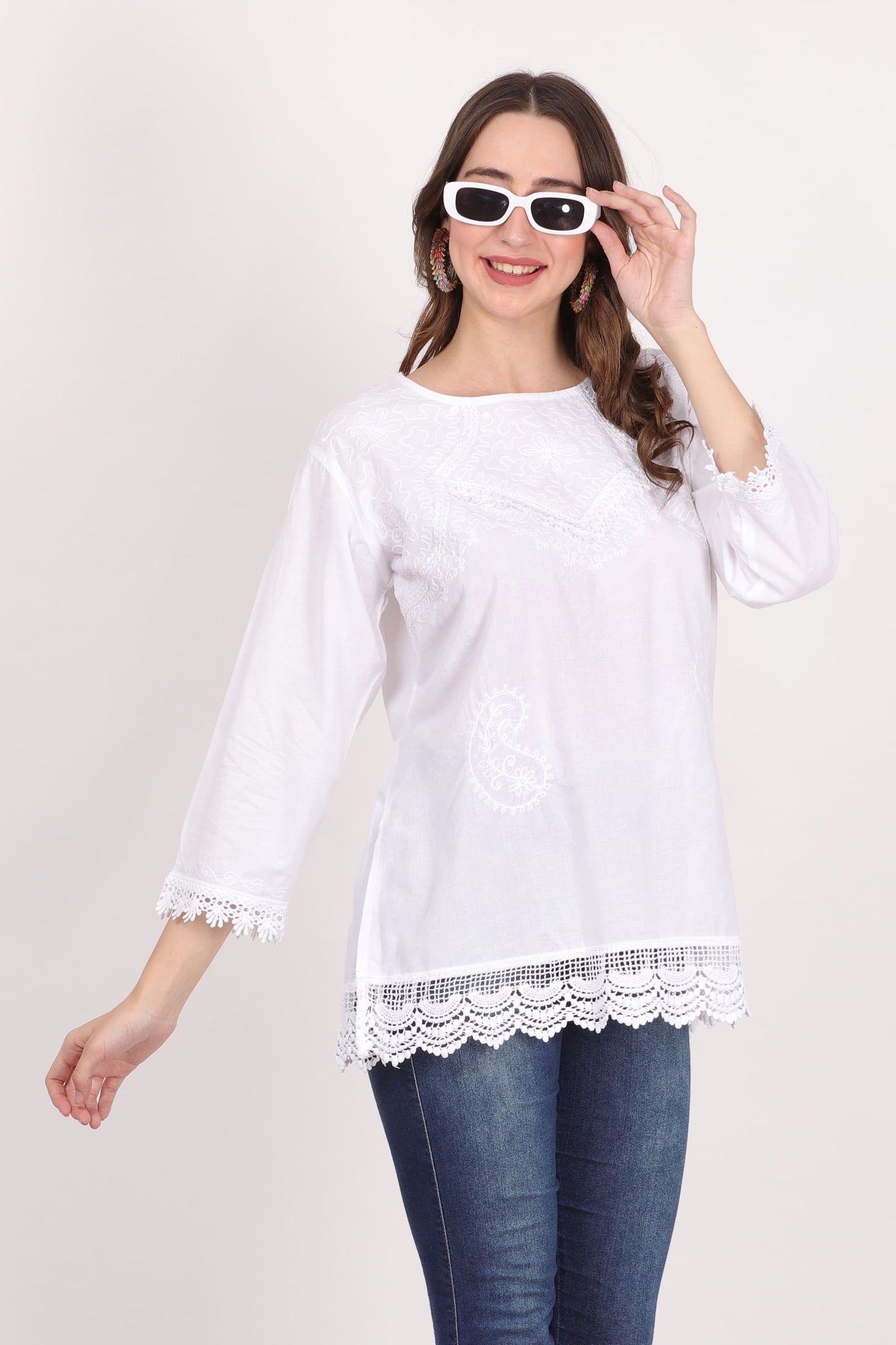 Blusa Blanca Unicolor Dama Mangas 3/4 Con Encajes