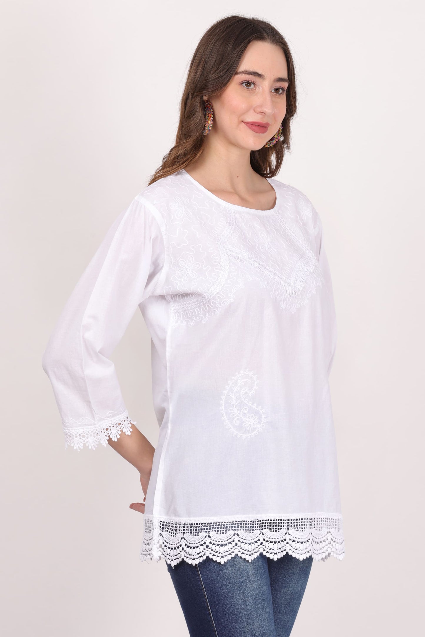 Blusa Blanca Unicolor Dama Mangas 3/4 Con Encajes