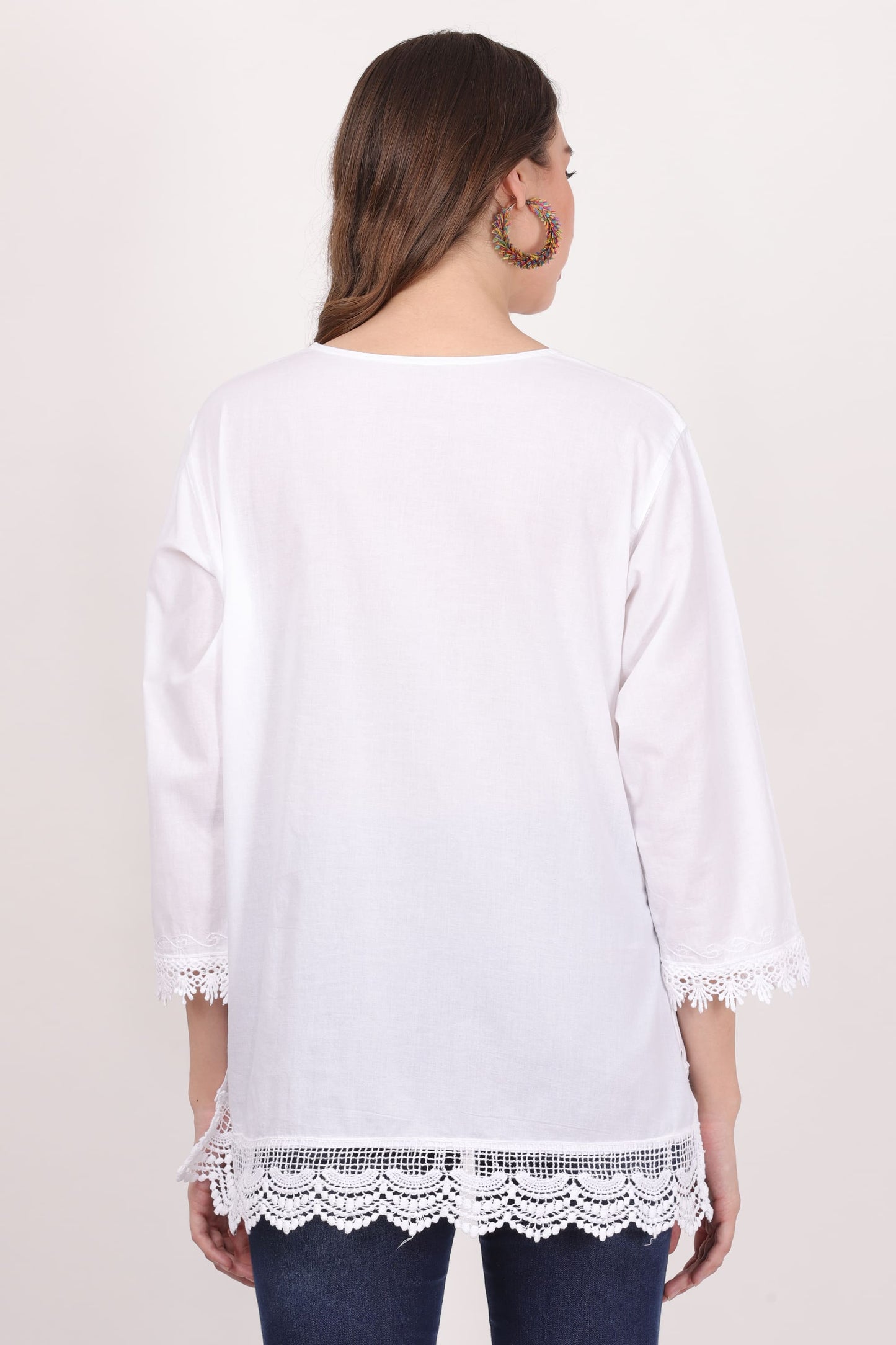 Blusa Blanca Unicolor Dama Mangas 3/4 Con Encajes