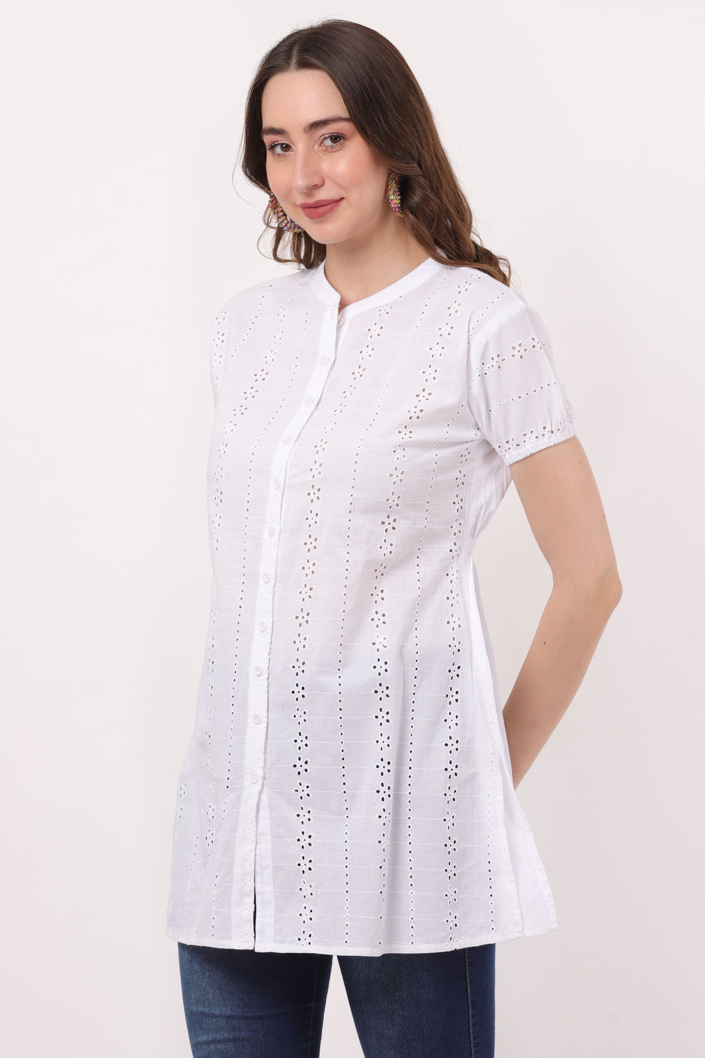 Blusa Blanca Unicolor Dama Mangas Cortas Con Encajes