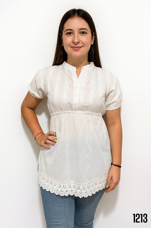 Blusa Blanca de Dama Mangas Cortas