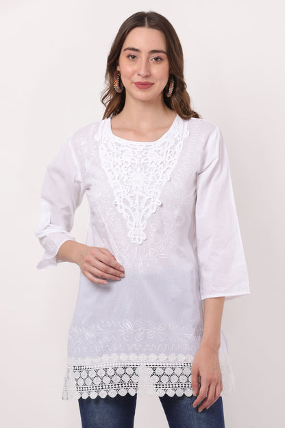 Blusa Blanca Unicolor Dama Mangas 3/4 Con Encajes. 1215