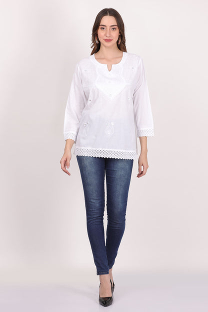 Blusa Blanca Unicolor Dama Mangas 3/4 Con Encajes. 1219