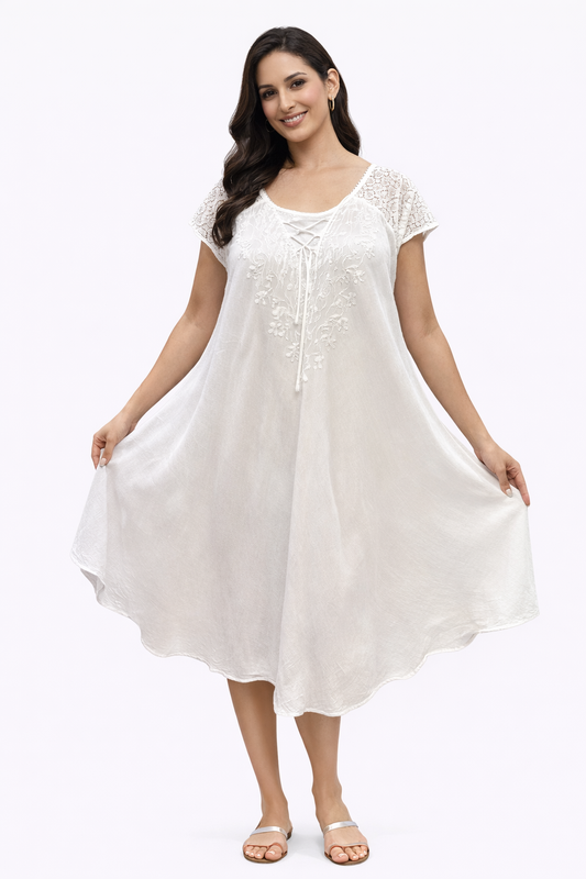 Vestido de dama blanco con mangas