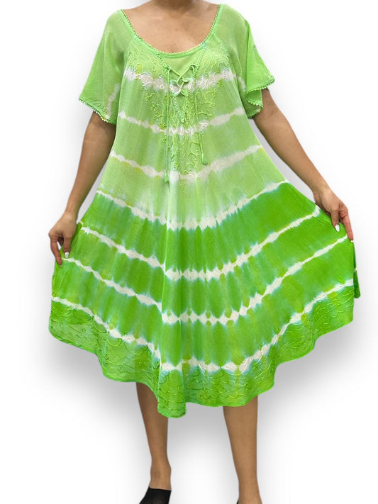 Vestido de dama verde con mangas