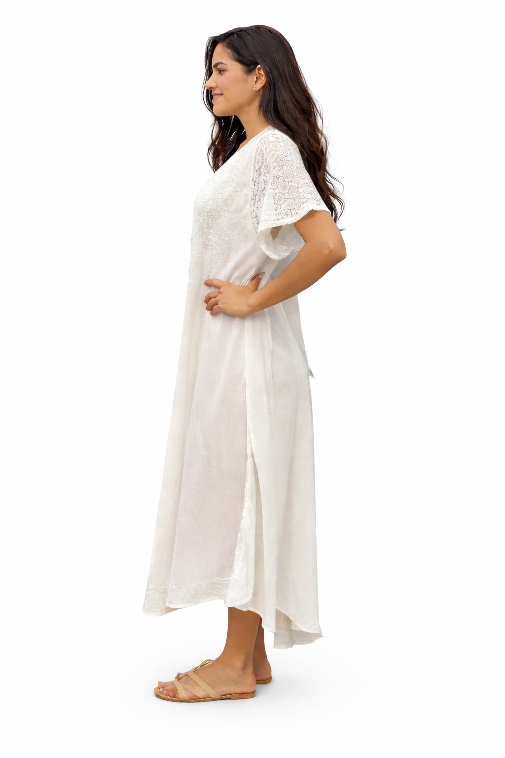 Vestido de dama blanco con mangas con bordados