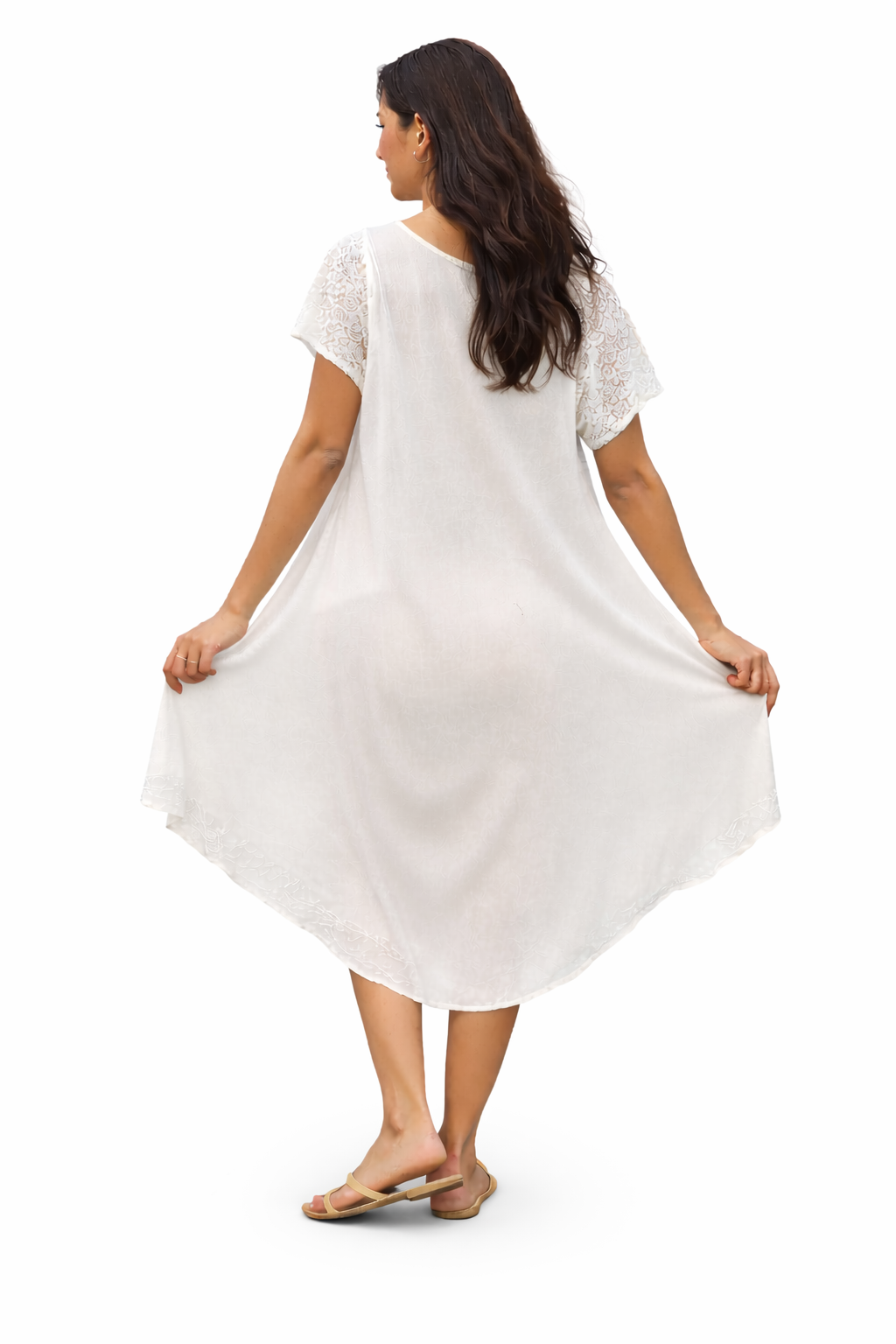 Vestido de dama blanco con mangas con bordados