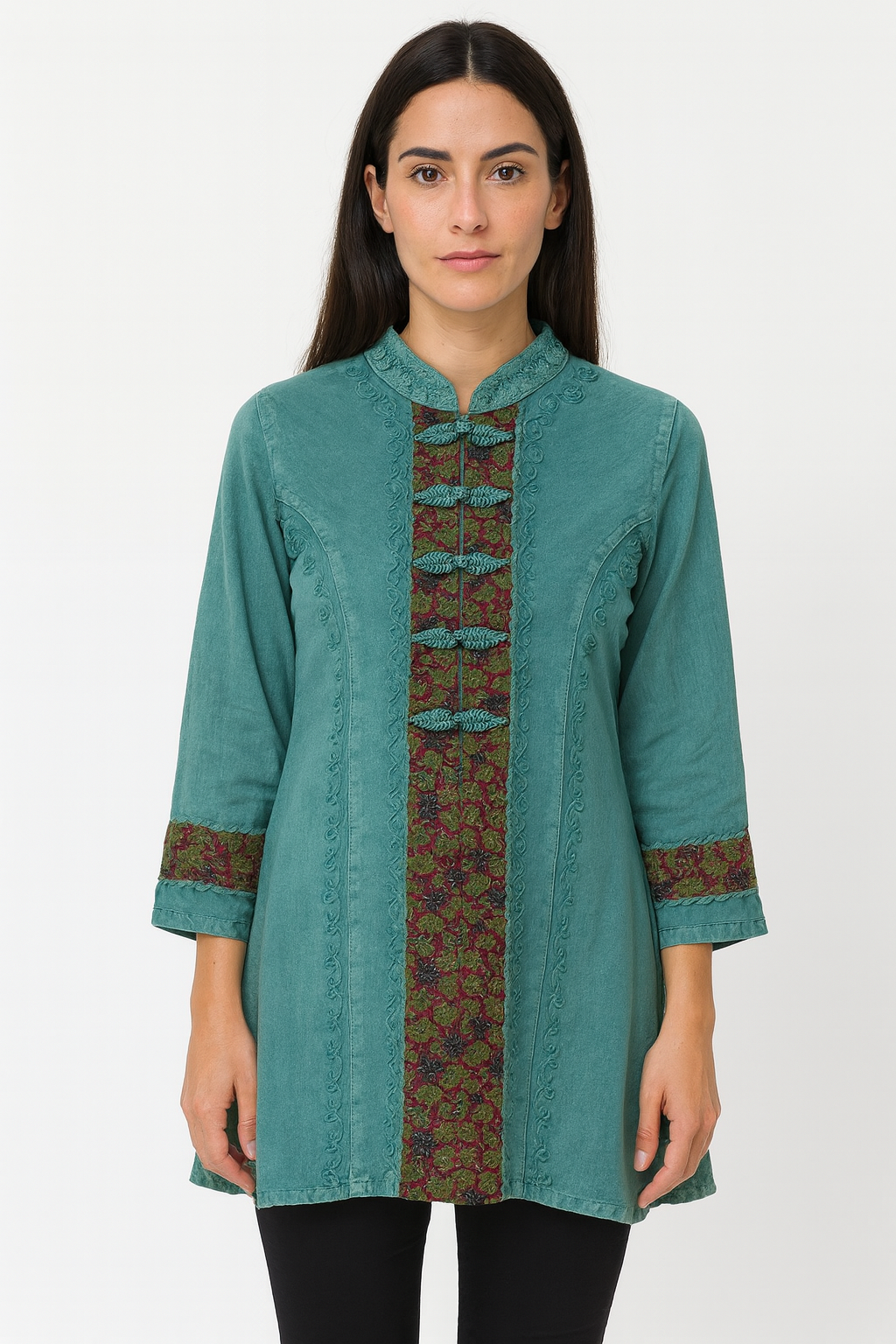 Blusa Verde Agua con Bordados Floreados Manga 3/4