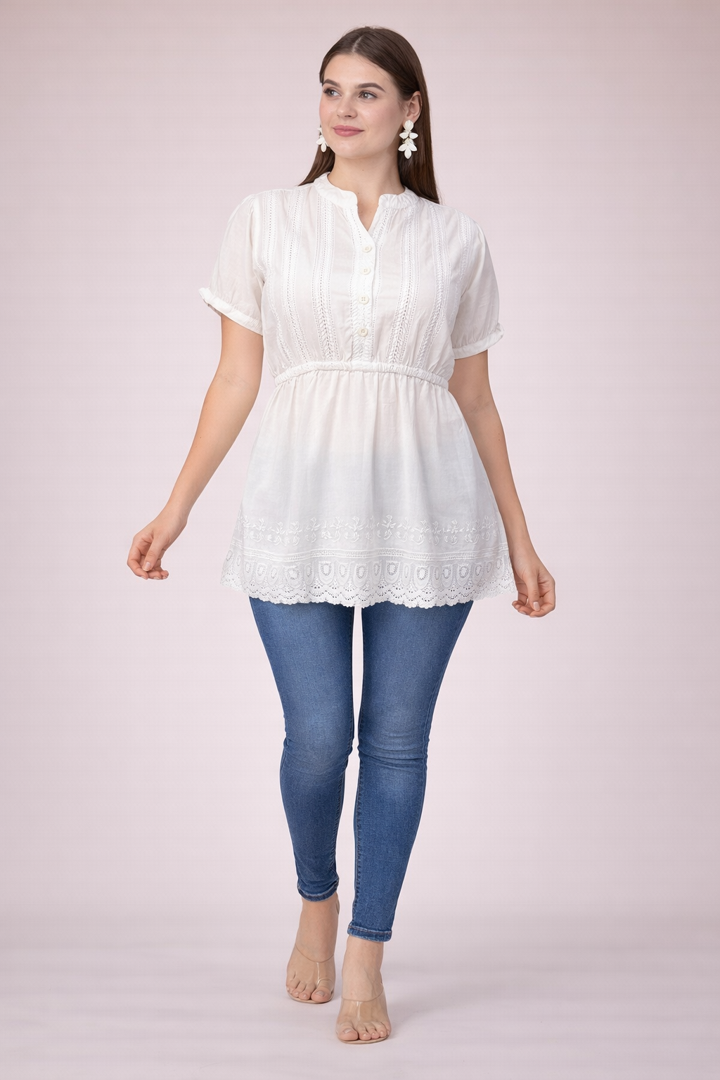 Blusa Blanca de Dama Mangas Cortas