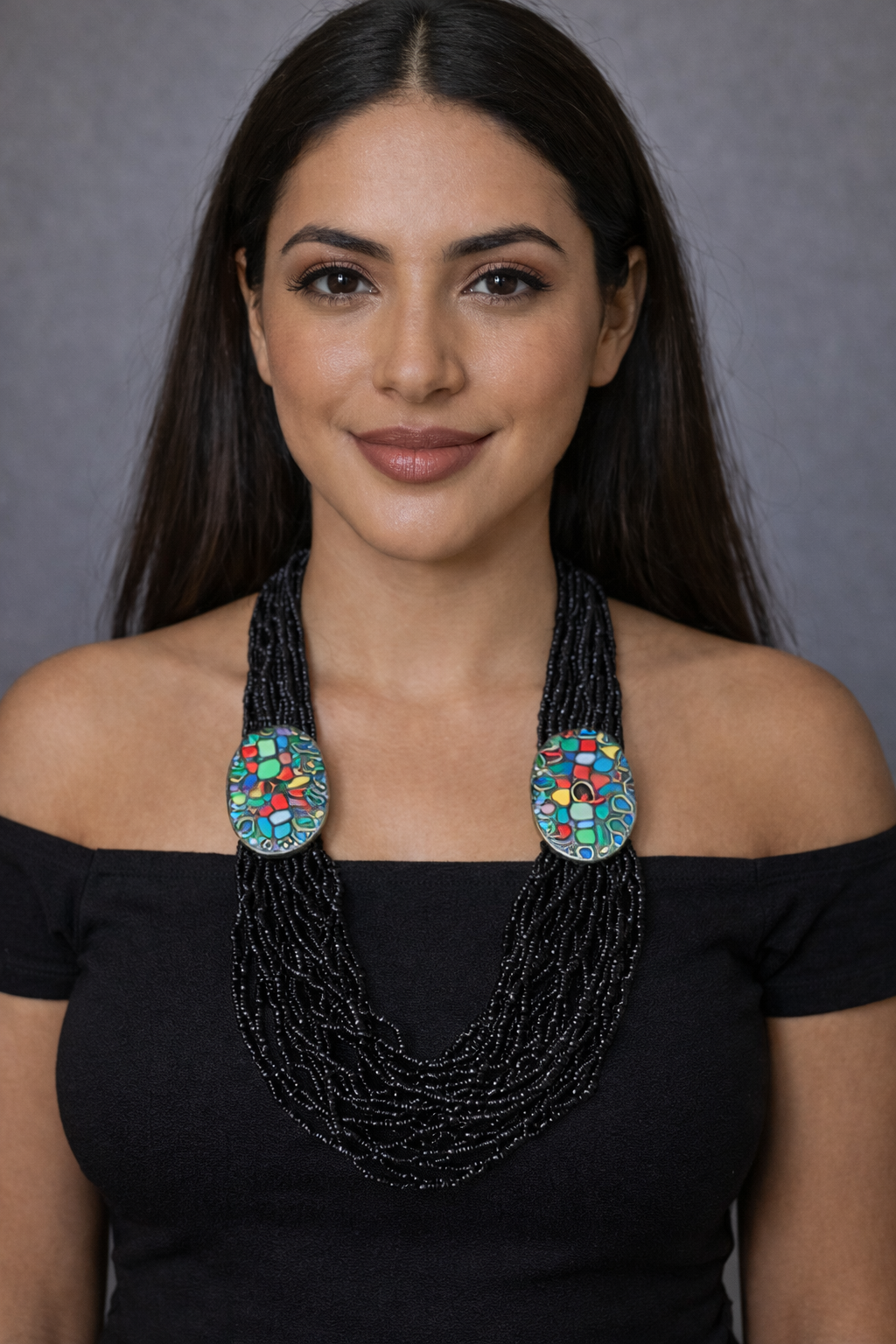 Collar Elegante Negro