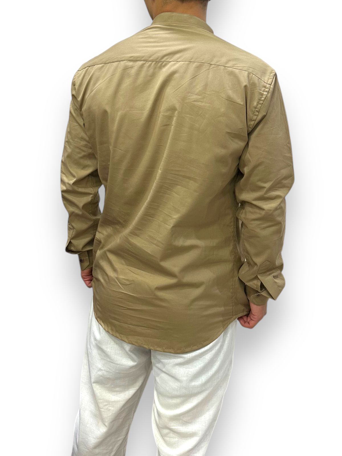 Camisa Khakhi de Hombre Mangas Largas Cuello Chino