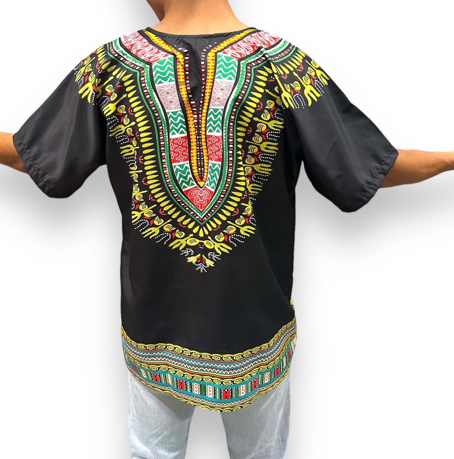 Camisa de Hombre con Estampado Afrocaribeño Negro