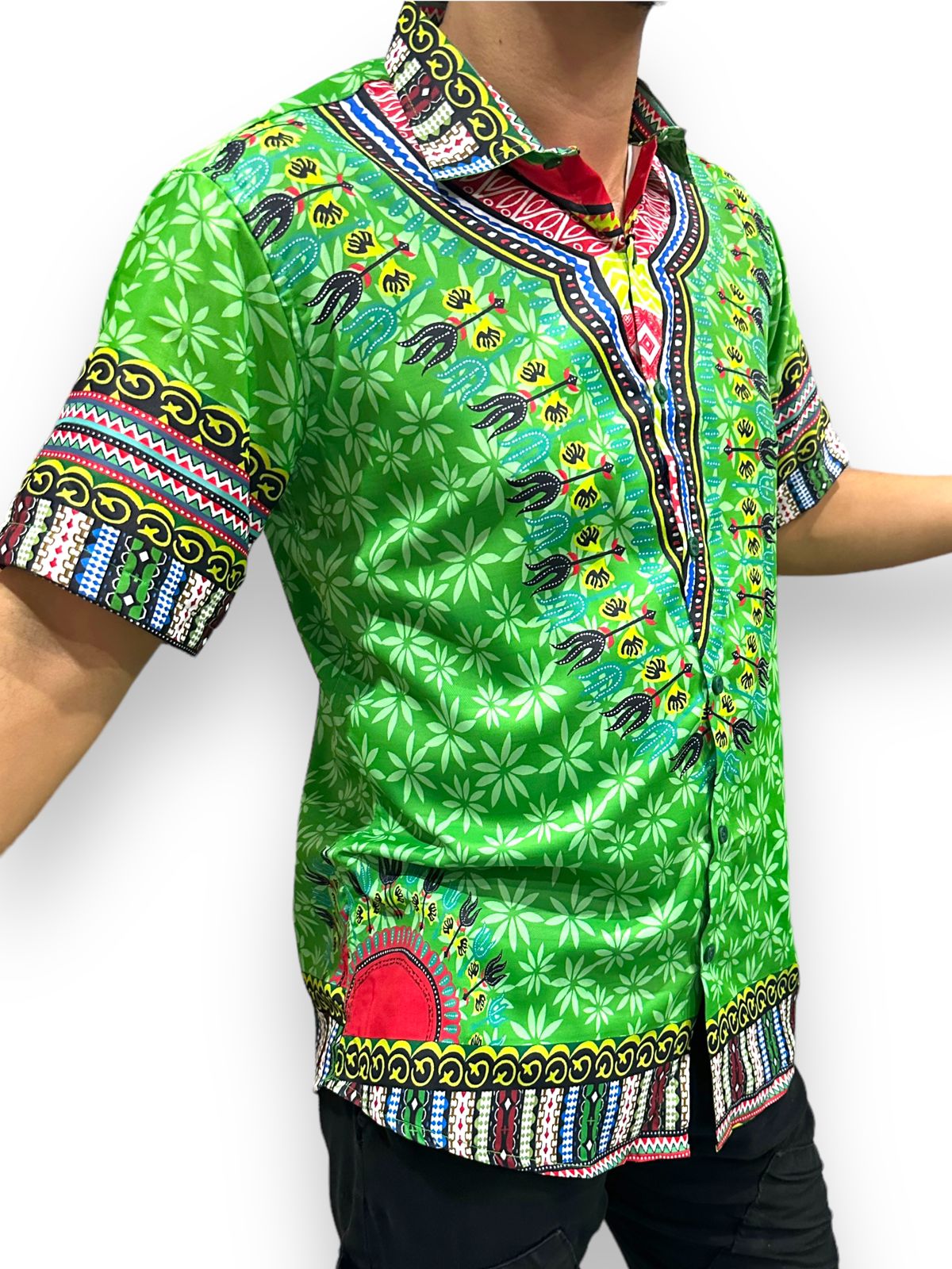 Camisa de Hombre de Botones con Estampado Afrocaribeño Verde