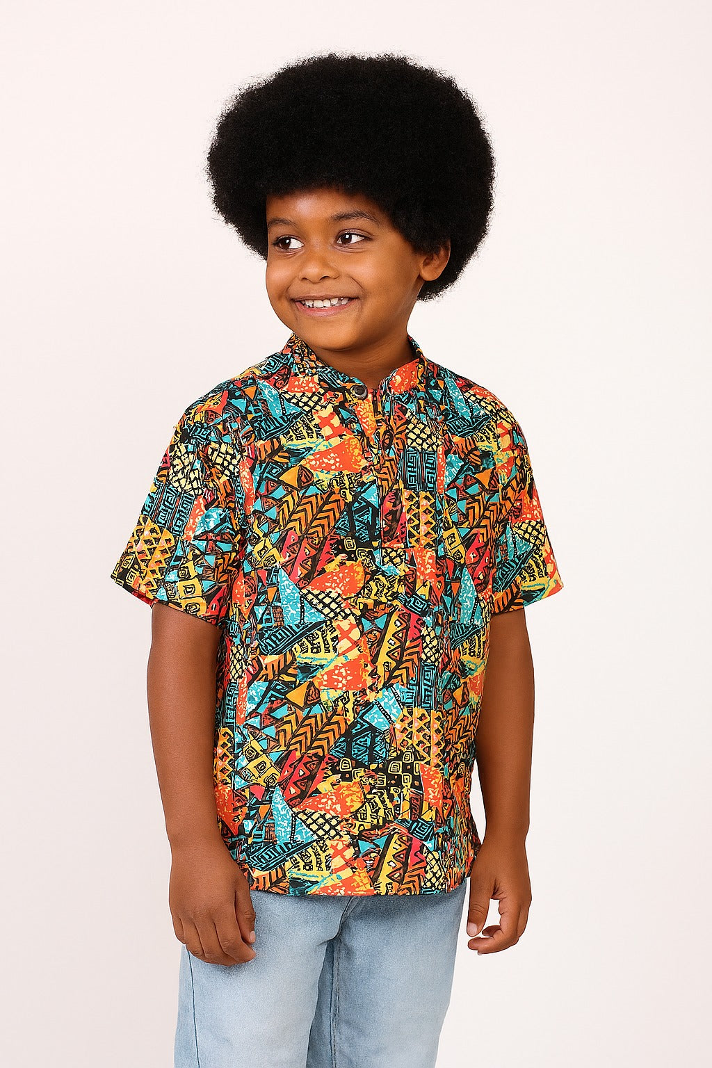 Camisa de Niño Estampado Afrocaribeño de botones cuello chino. HSB405PRB