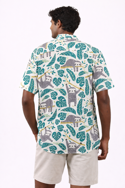 Men's Caribbean Beach Hawaiian Shirt with Relaxed Tropical Bear Print