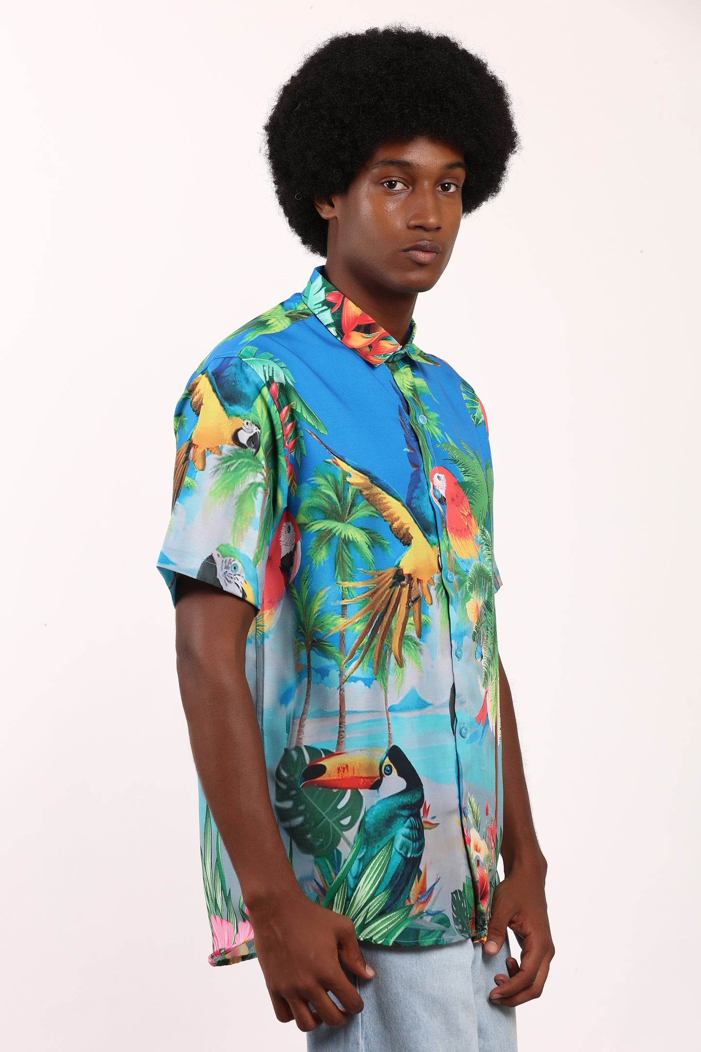 Men's Hawaiian Caribbean Beach Shirt with Limpet and Toucan Print