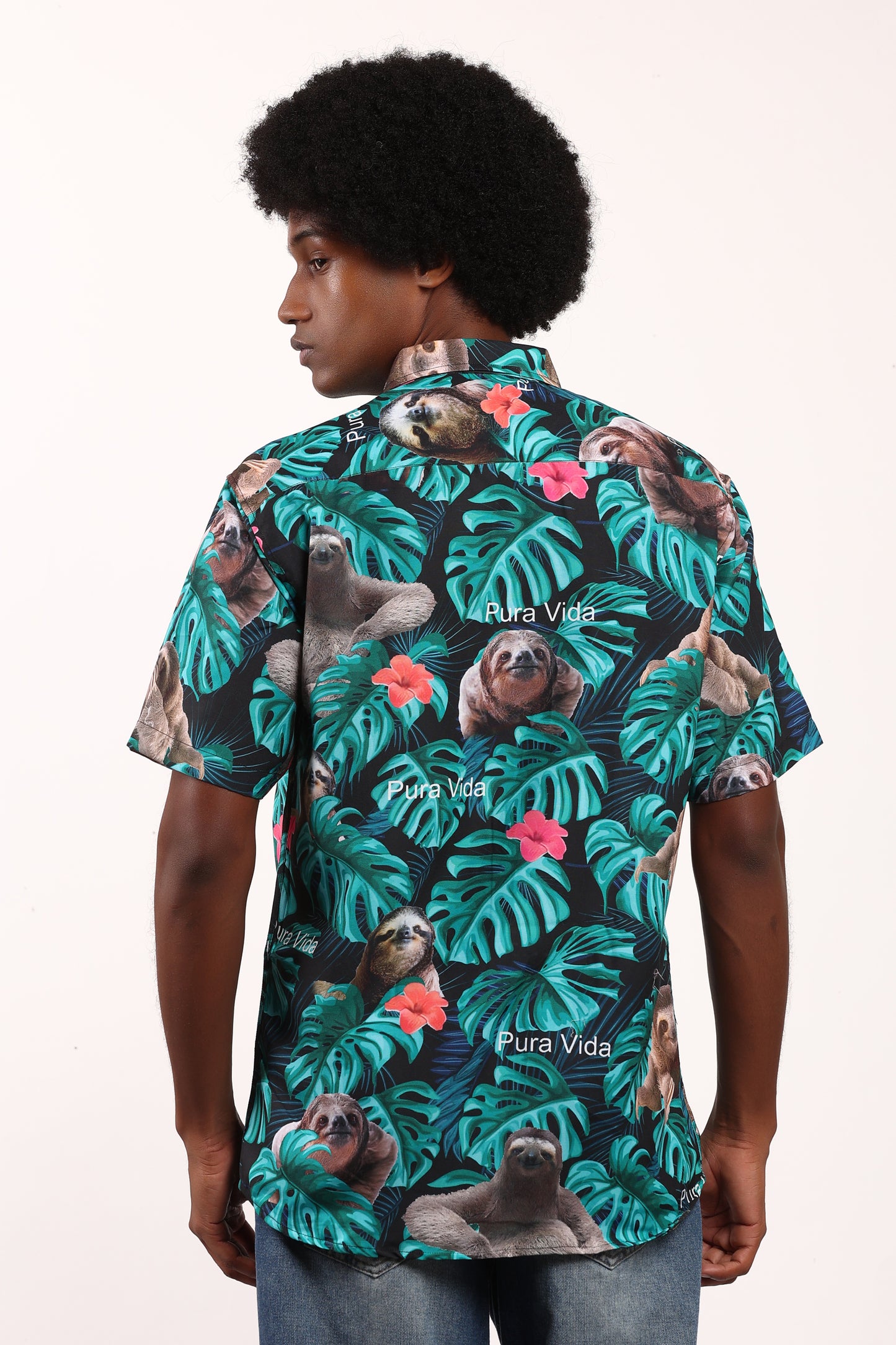 Camisa Hawaiana Playera Caribeña de Caballero Estampado Oso Fondo Negro Pura Vida