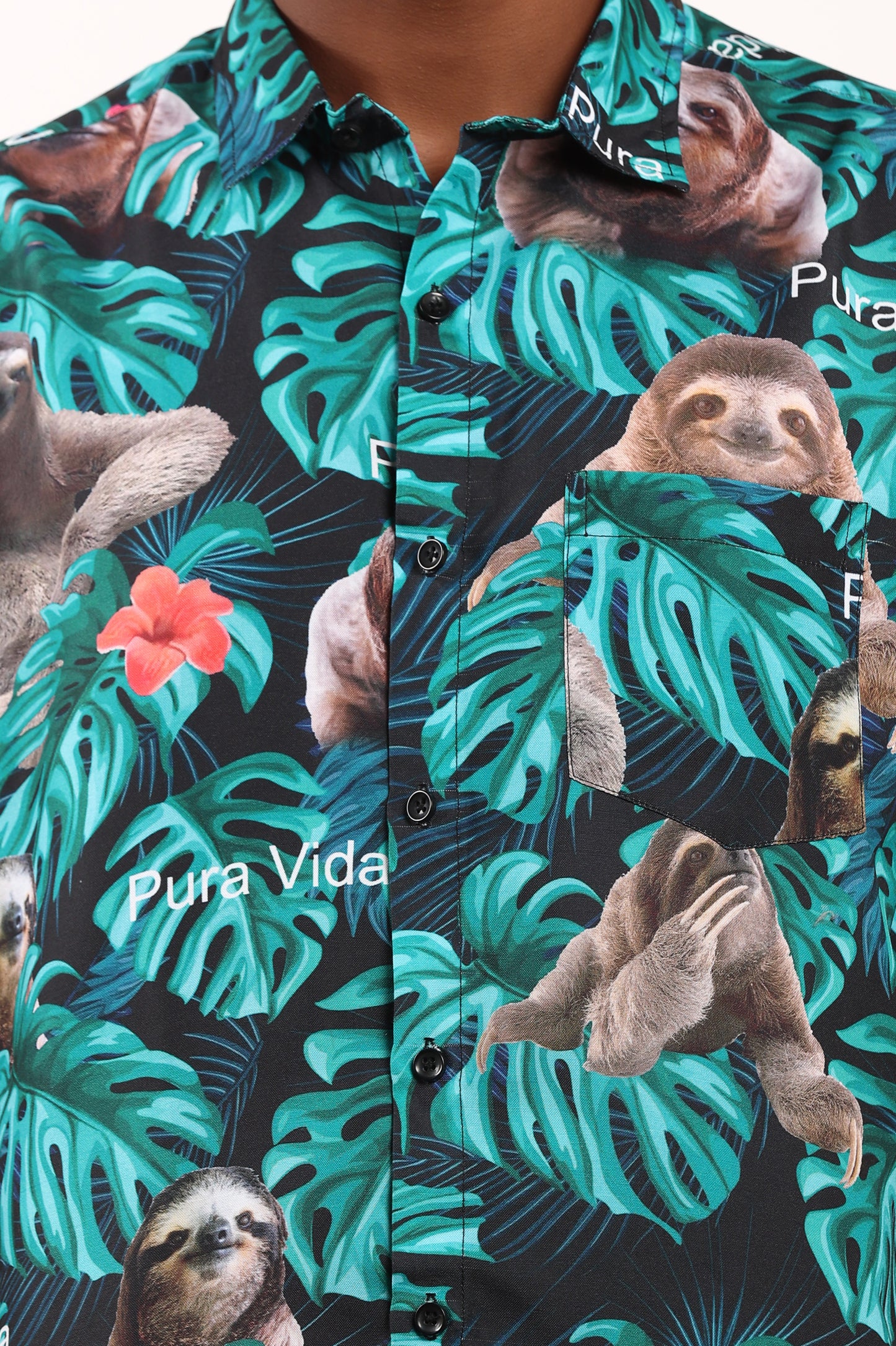 Camisa Hawaiana Playera Caribeña de Caballero Estampado Oso Fondo Negro Pura Vida