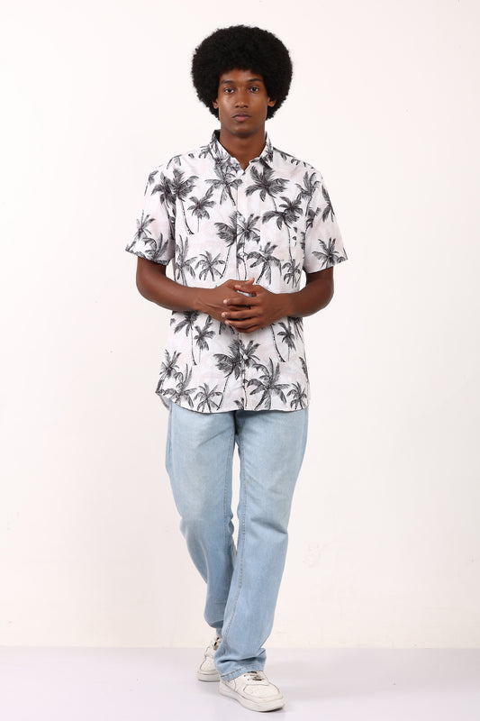 Camisa Hawaiana Playera Caribeña de Caballero Estampado Palmeras Fondo Blanco Dos