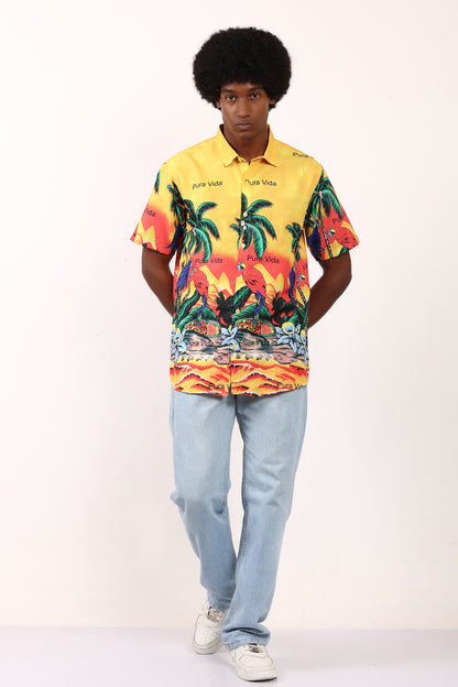 Camisa Hawaiana Playera Caribeña de Caballero Estampado Palmeras Fondo Amarillo Pura