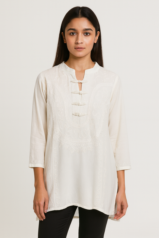 Blusa bordada Blanca Manga 3/4