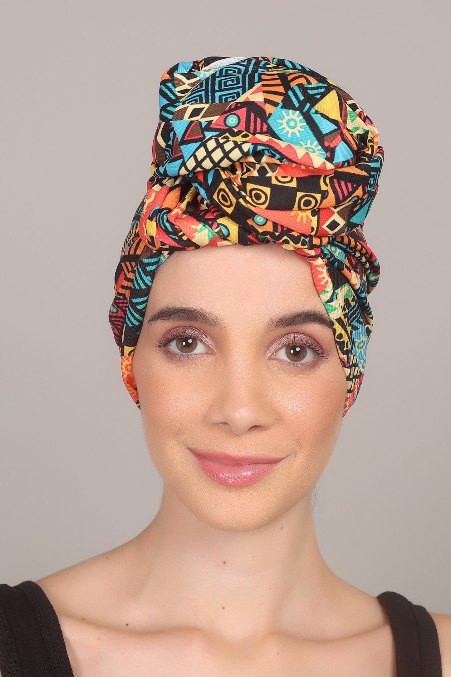 Set Traje Afrocaribeño de Dama de 3 piezas. Blusa, Short y Turbante. Celebracion Afrodescendiente Dia del Negro