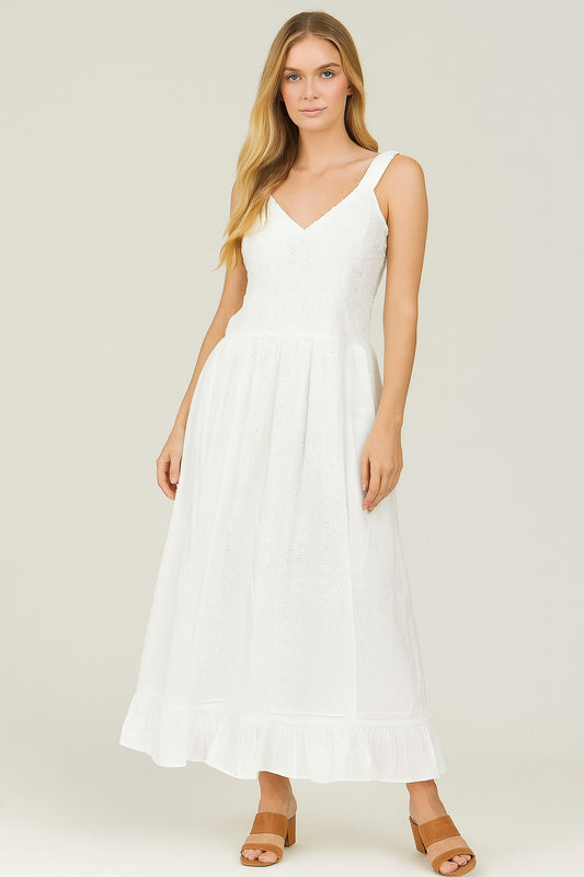 Elegante Vestido Blanco Largo de Dama