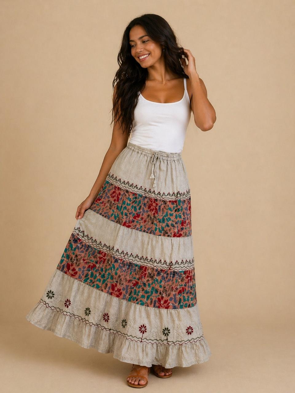 Falda Meera Beige Estampado Bohemio