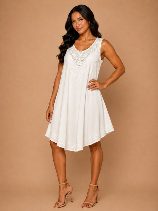 Vestido Bianca Blanco con Bordado Sutil