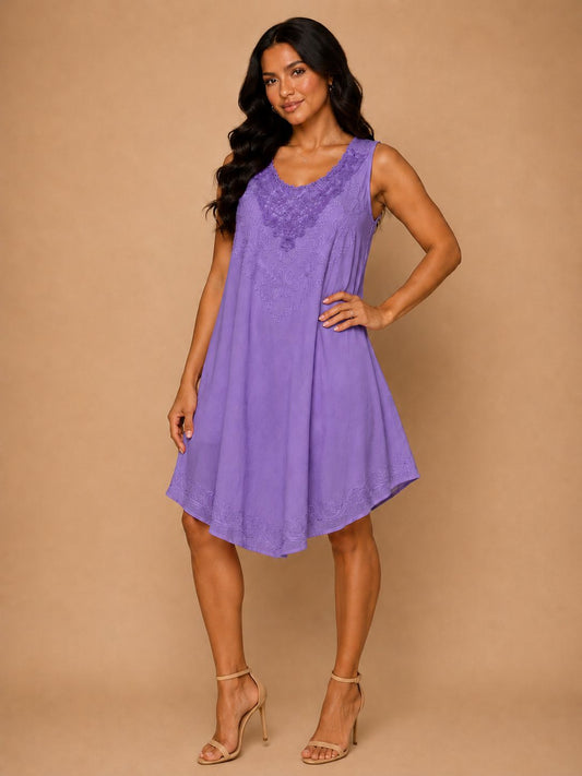 Vestido Bianca Morado con Bordado Sutil